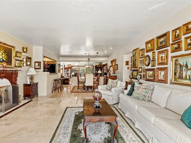 3225 Van Buren St, Hollywood FL 33021