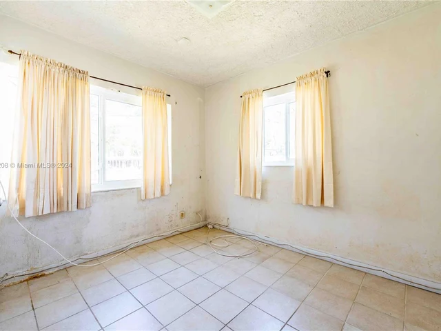 15615 SW 289th Ter, Homestead FL 33033