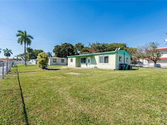 15615 SW 289th Ter, Homestead FL 33033