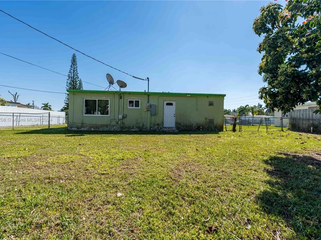 15615 SW 289th Ter, Homestead FL 33033