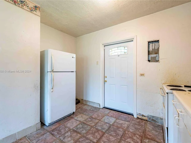 15615 SW 289th Ter, Homestead FL 33033