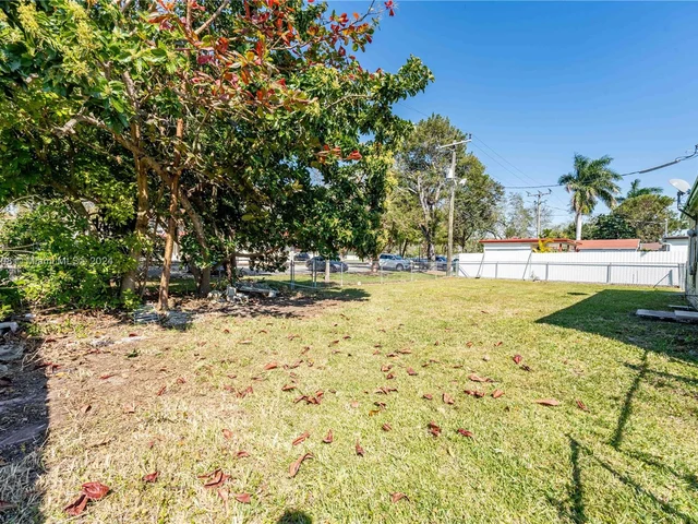 15615 SW 289th Ter, Homestead FL 33033