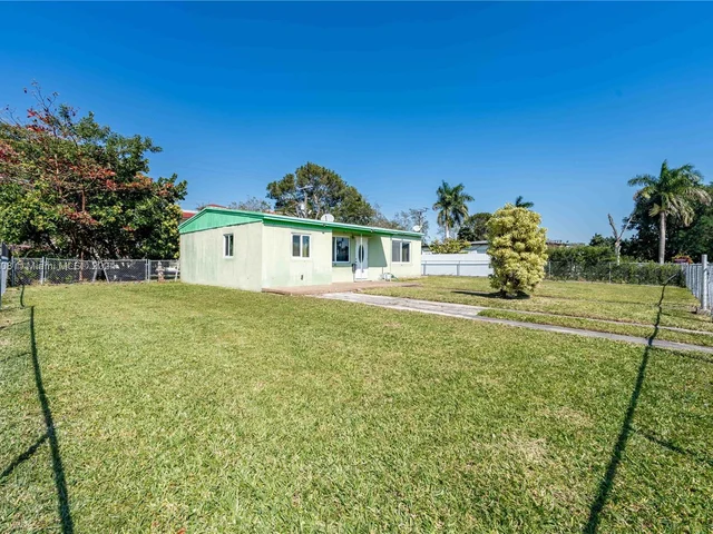 15615 SW 289th Ter, Homestead FL 33033