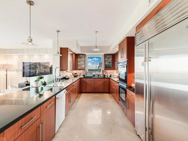 765 Crandon Blvd # 12, Key Biscayne FL 33149