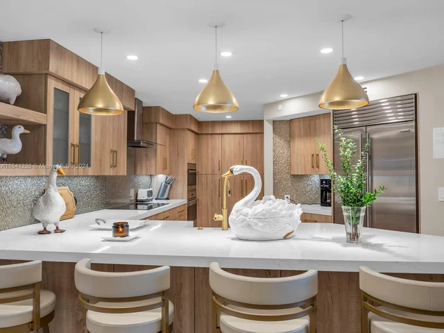 1155 Hillsboro Mile # 607, Hillsboro Beach FL 33062