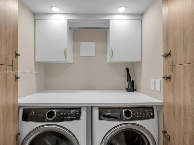 1155 Hillsboro Mile # 607, Hillsboro Beach FL 33062