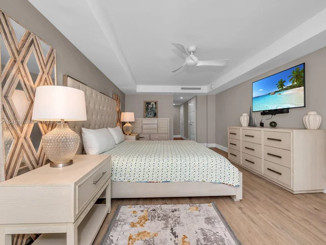 1155 Hillsboro Mile # 607, Hillsboro Beach FL 33062