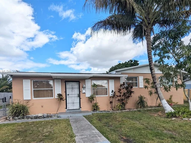 15125 SW 297th Ter, Homestead FL 33033