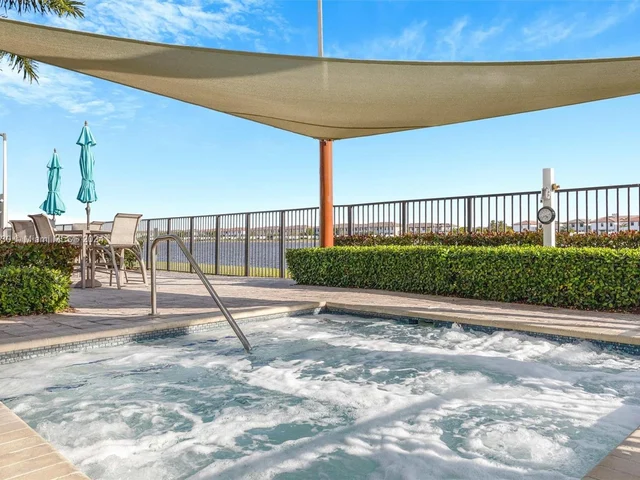 10618 W 33rd Way # 10618, Hialeah FL 33018