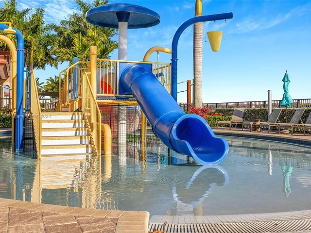 10618 W 33rd Way # 10618, Hialeah FL 33018