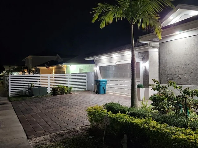 13270 SW 274th St, Homestead FL 33032