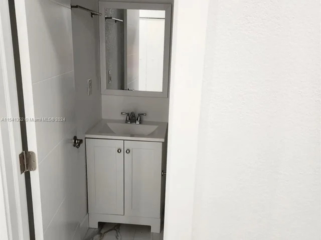 13270 SW 274th St, Homestead FL 33032