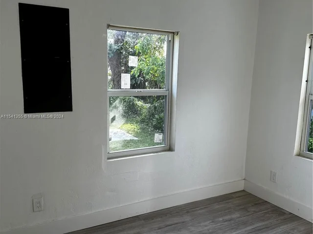 1068 NW 66th St # 0, Miami FL 33150