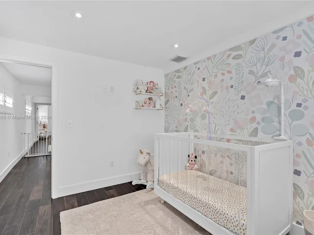 7749 SW 34th Ter, Miami FL 33155