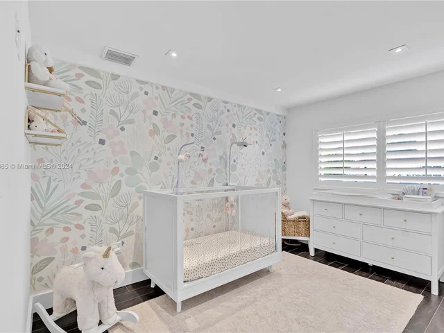 7749 SW 34th Ter, Miami FL 33155