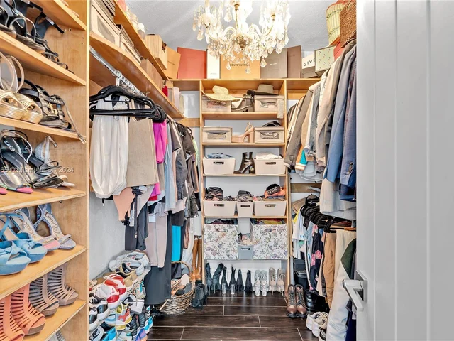 7749 SW 34th Ter, Miami FL 33155