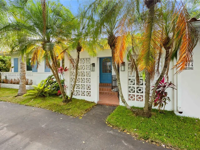 5614 San Vicente St, Coral Gables FL 33146