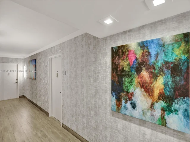 2301 S Ocean Dr # 1505, Hollywood FL 33019