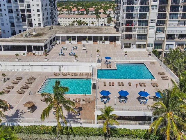 2301 S Ocean Dr # 1505, Hollywood FL 33019