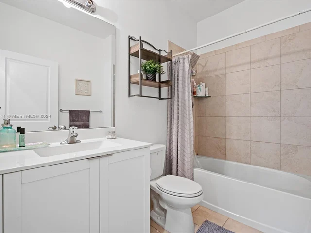 19034 SW 135th Ave, Miami FL 33177