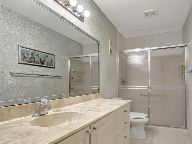 8171 Sweetbriar Way, Boca Raton FL 33496