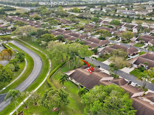 8171 Sweetbriar Way, Boca Raton FL 33496