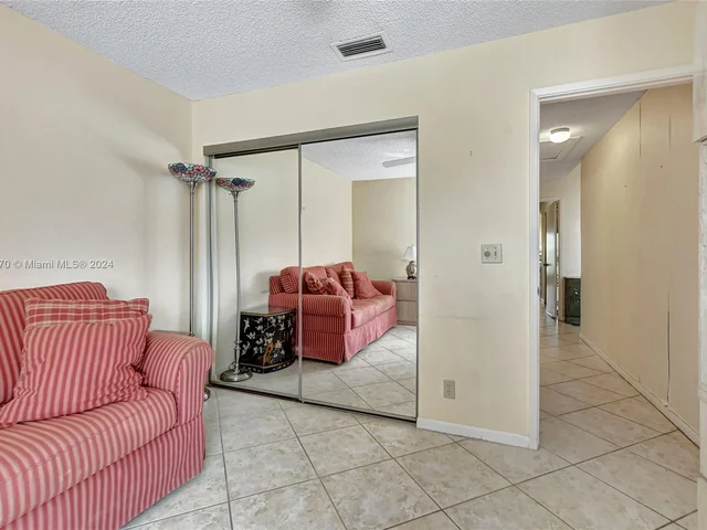 8171 Sweetbriar Way, Boca Raton FL 33496