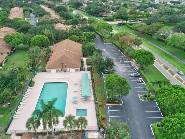 8171 Sweetbriar Way, Boca Raton FL 33496