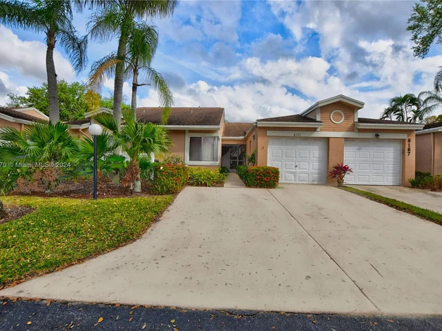 8171 Sweetbriar Way, Boca Raton FL 33496