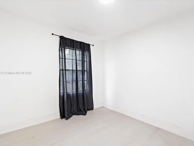 3040 NW 63rd St, Miami FL 33147