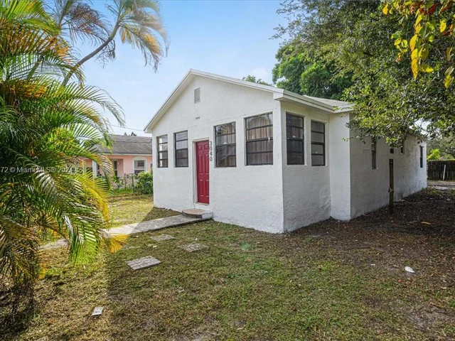 3040 NW 63rd St, Miami FL 33147