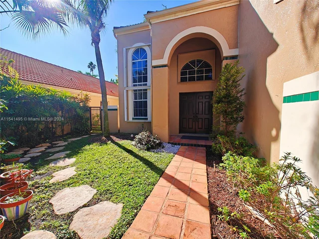 1671 Harbour Side Dr # 1671, Weston FL 33326