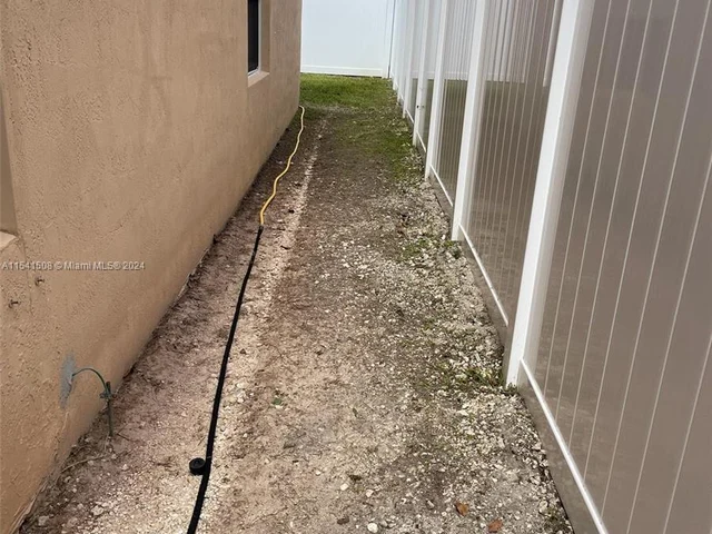 4117 NE 22nd St # 0, Homestead FL 33033