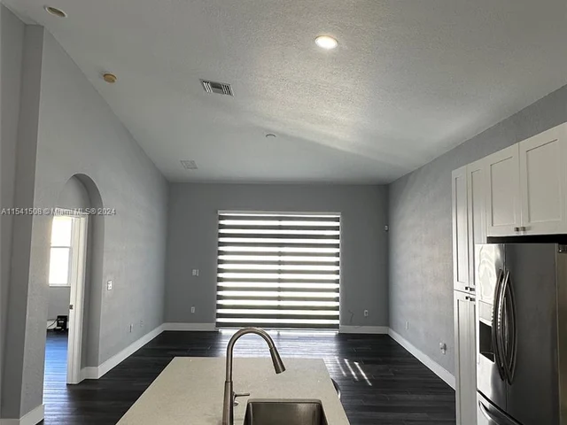 4117 NE 22nd St # 0, Homestead FL 33033