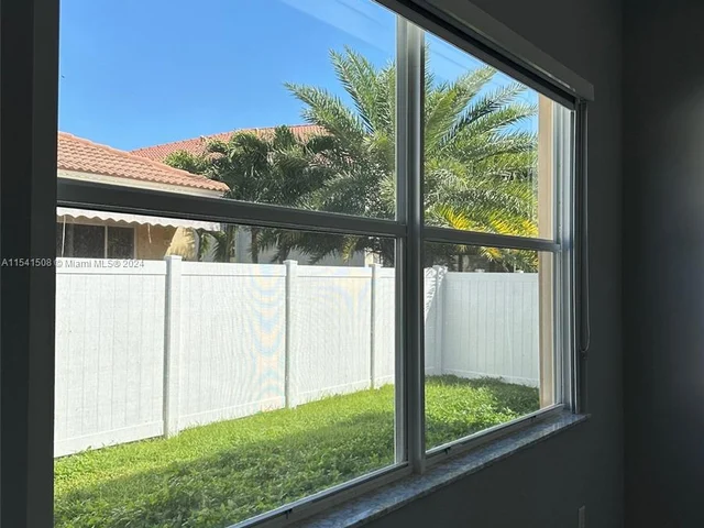 4117 NE 22nd St # 0, Homestead FL 33033