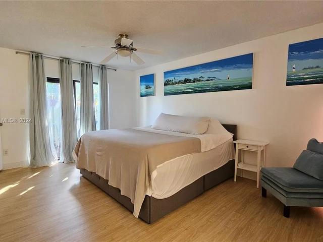 4245 Willow Pond Cir, West Palm Beach FL 33417