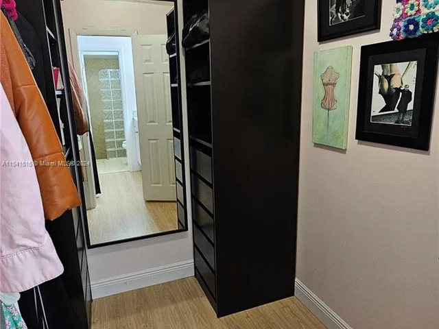 4245 Willow Pond Cir, West Palm Beach FL 33417