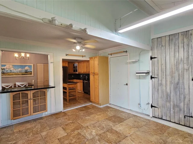 4245 Willow Pond Cir, West Palm Beach FL 33417