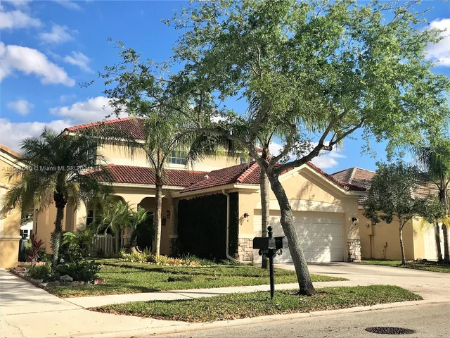 683 Vista Meadows Dr # 0, Weston FL 33327