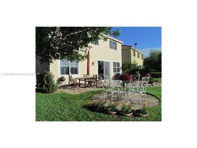 683 Vista Meadows Dr # 0, Weston FL 33327