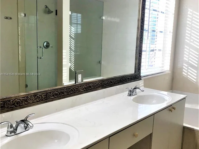 683 Vista Meadows Dr # 0, Weston FL 33327