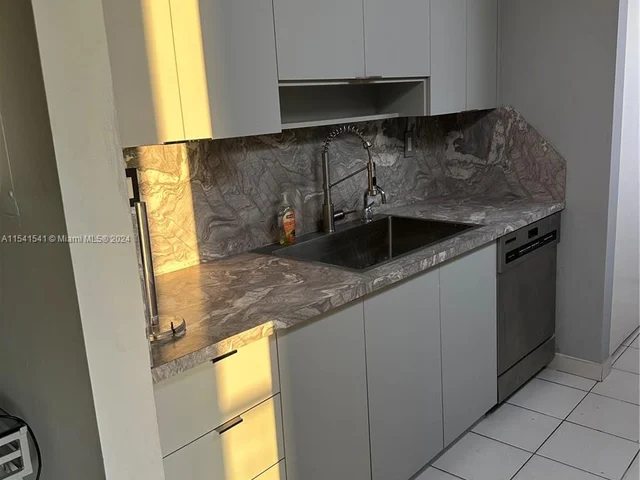 19707 Turnberry Way # 14B, Aventura FL 33180