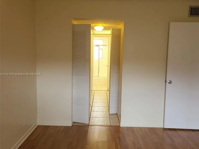 5525 N Lakewood Cir N # 212, Margate FL 33063