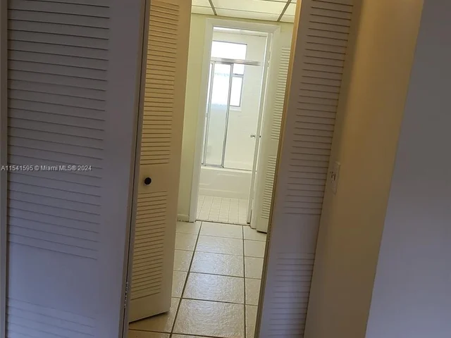 5525 N Lakewood Cir N # 212, Margate FL 33063