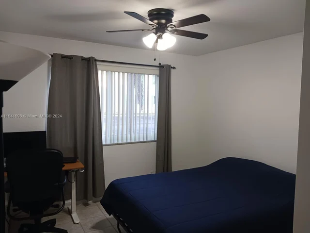 1821 NE 62nd St # 306, Fort Lauderdale FL 33308