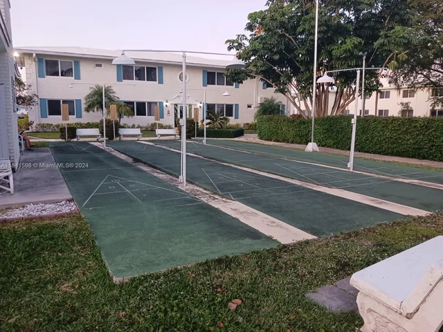 1821 NE 62nd St # 306, Fort Lauderdale FL 33308