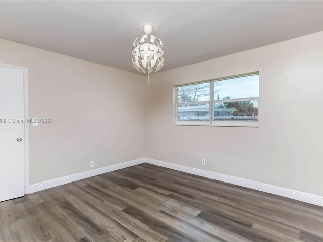 5841 Lincoln St # 2, Hollywood FL 33021