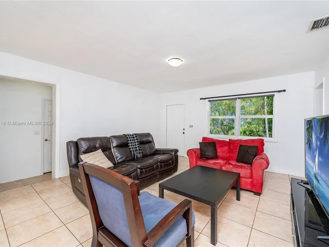 2610 SW 24th Ter, Miami FL 33145