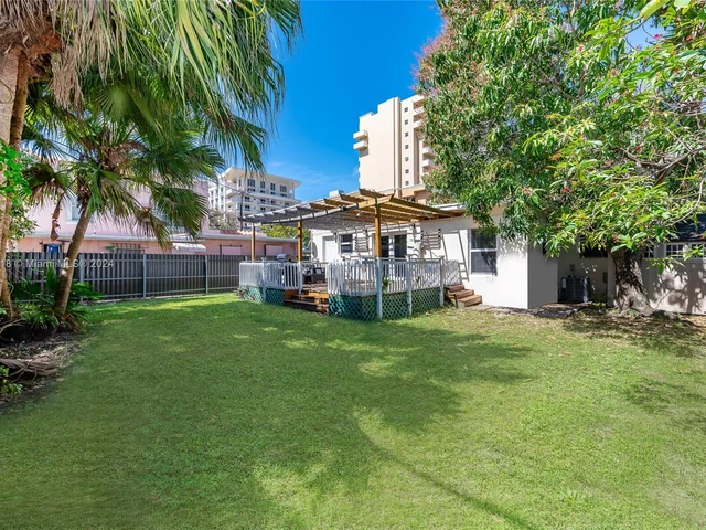 2610 SW 24th Ter, Miami FL 33145