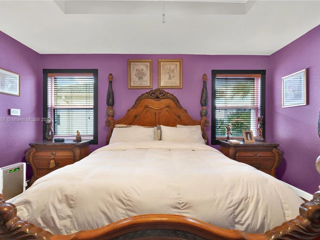 1602 SE 16th Ave, Homestead FL 33035